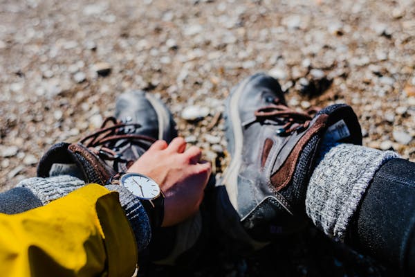 "Men's Stylish Hiking Boots Guide"